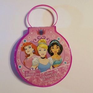 DISNEY PRINCESS 21 PIECE ART CASE